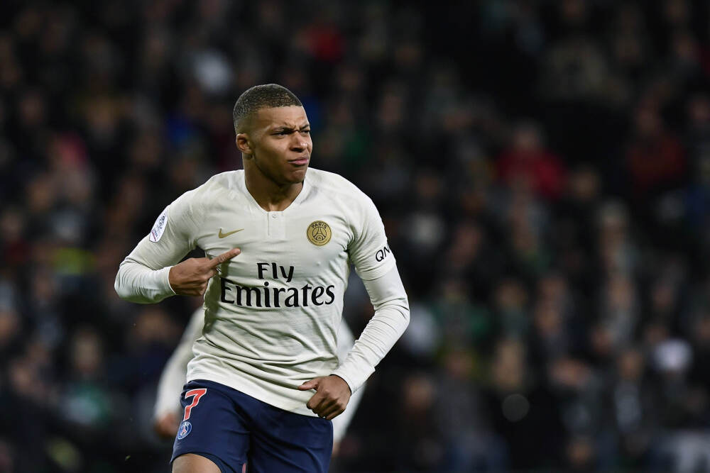 😱买凶？厄瓜多尔前国脚遭枪杀！他和一名危险在押犯的妻子有染